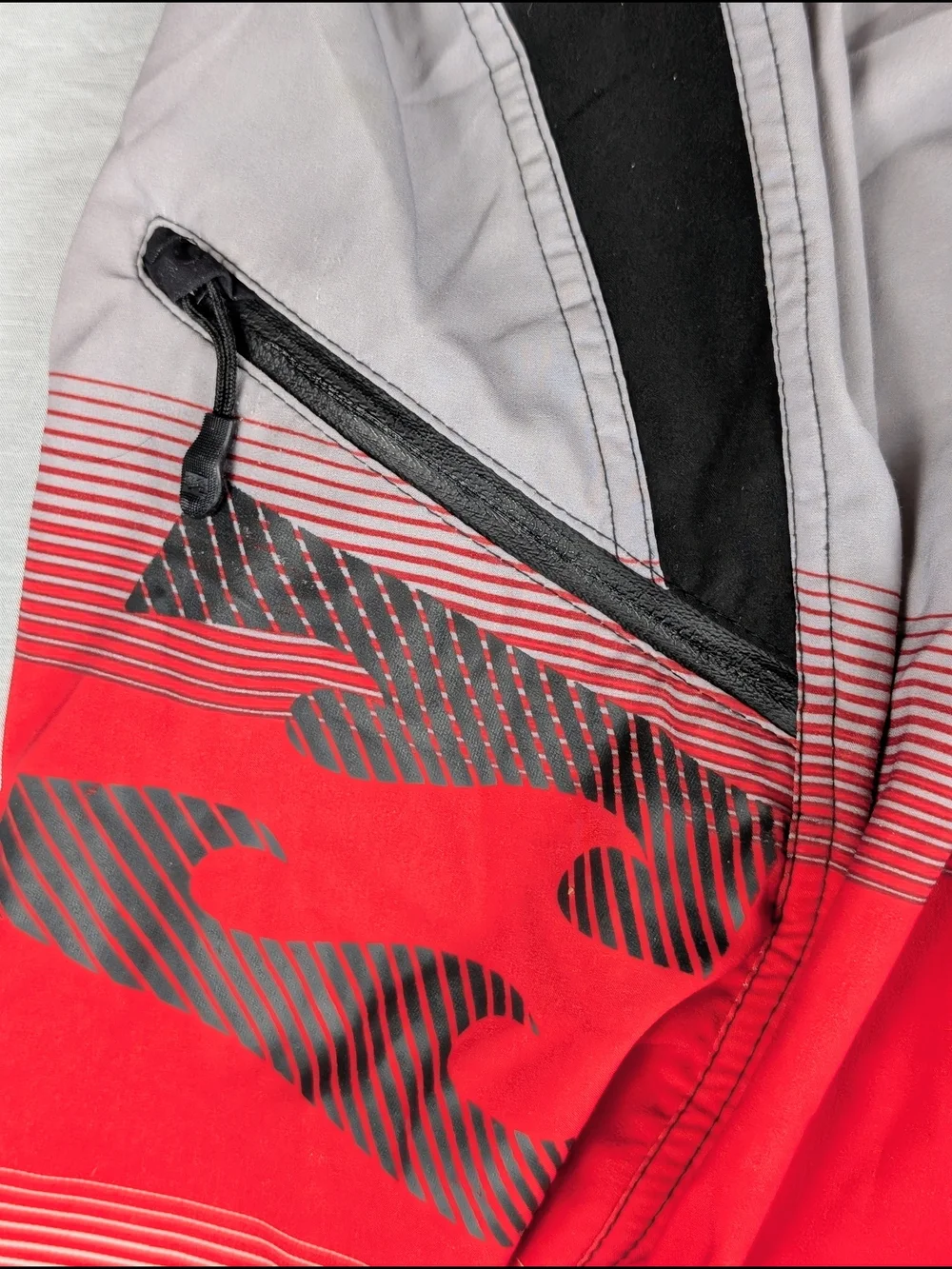 Billabong Platinum X Zero‎ Gravity Parko Board Shorts Men's 34 Gray Red White